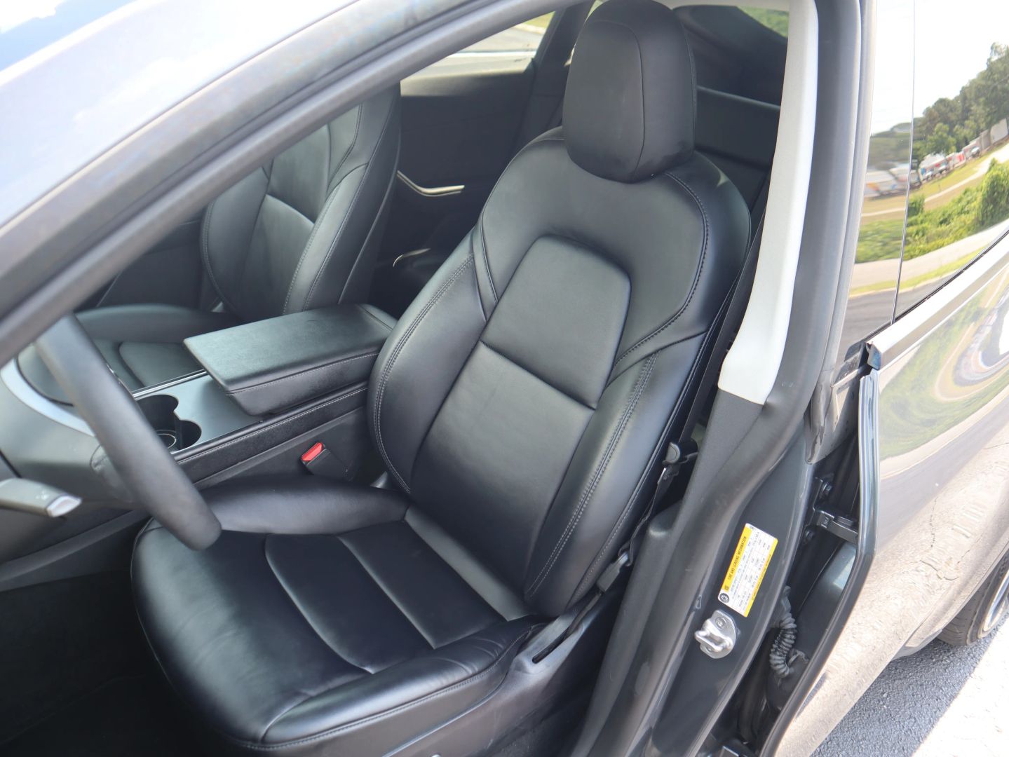 tesla model y 2022 7SAYGDEF6NF538071 image tesla model y 2022 7SAYGDEF6NF538071 image